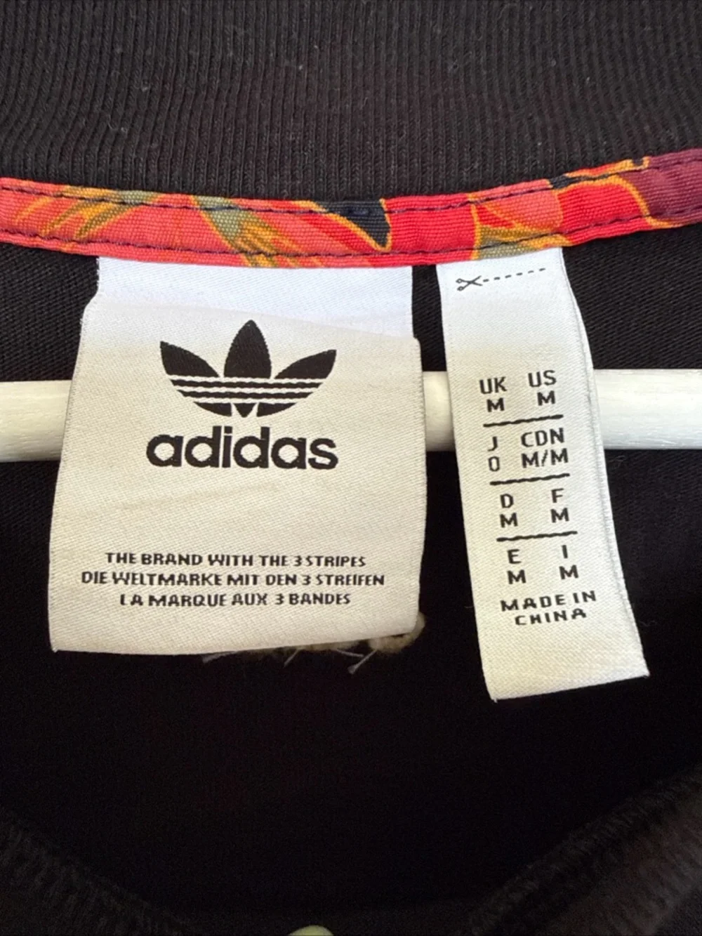 Adidas‎ Embroidered Tiger Patch Mens Medium Black T-Shirt